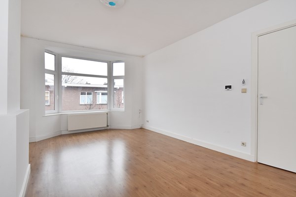 Medium property photo - Isingstraat 42, 2522 KA Den Haag